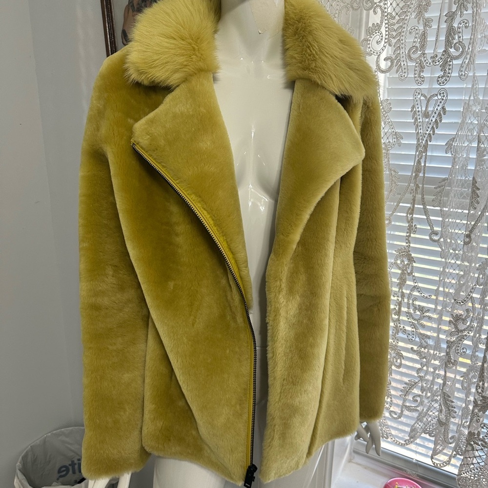 UGG Mustard real shearling  Fur Jacket